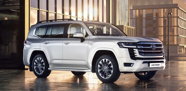 The new Toyota Land Cruiser 300 will have its power increased to 500 horsepower (video)