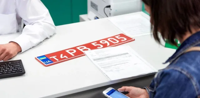 In Ukraine, the issuance of driver's licenses and vehicle registration certificates is being suspended