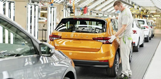Нову Skoda Fabia IV вперше показали на живих фото