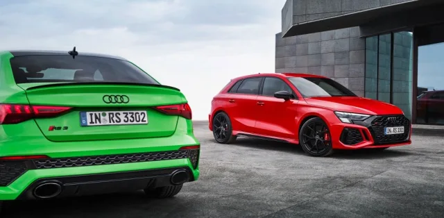 Новые седан и хетчбэк Audi RS3 представлены официально