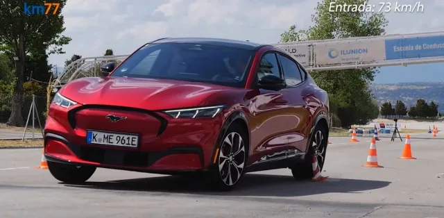 The newest Ford electric crossover disappointed with its handling (video)