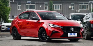 The British showed an inexpensive competitor to the Skoda Octavia RS