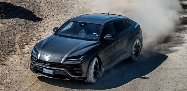 Lamborghini Urus crossover breaks sales records