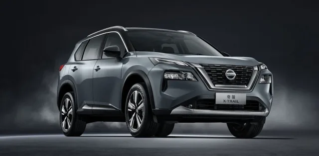 Новый Nissan X-Trail 2022 оказался дешевле старого