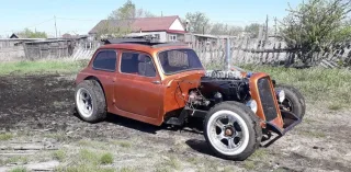 Craftsmen installed a tractor engine on a Zaporozhets (photo)