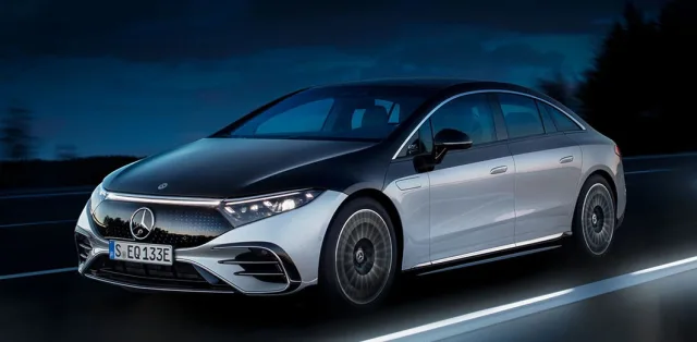 Украинские цены на новый электромобиль Mercedes-Benz оказались ощутимо ниже немецких