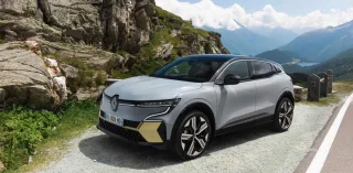 Renault Megane officially became an electric crossover