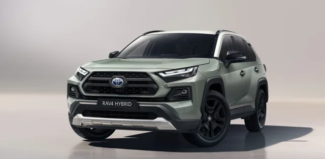 Toyota RAV4 отримала нову версію для бездоріжжя