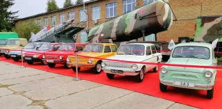 В Украине устроили масштабный показ отечественного автопрома
