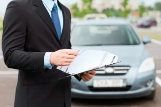 Особливості викупу транспорту після ДТП: які машини можна продати?