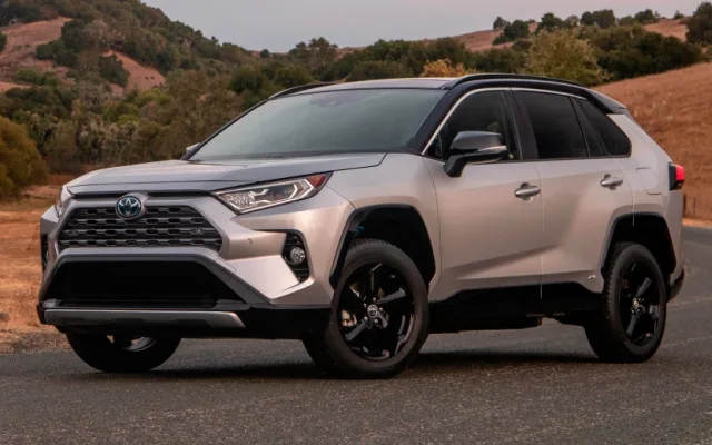 Toyota RAV 4 — what explains the popularity of this car?
