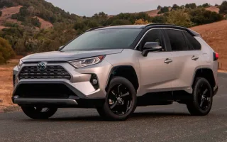 Toyota RAV 4 — чем обусловлена популярность этого автомобиля?