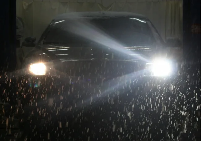 Installing Bi-LED in a reflector headlight: how to get perfect light (video)