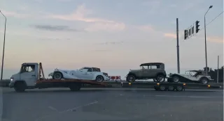 Из Харькова вывозят редкие автомобили