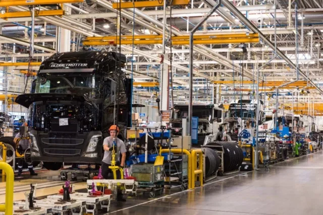 Volvo готовится продать российский бизнес