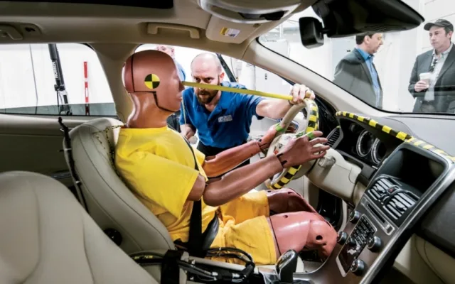 Автівка для сім'ї: рейтинг найбезпечніших автомобілів