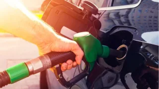 In Ukraine, the quality of A-95 gasoline at gas stations was checked
