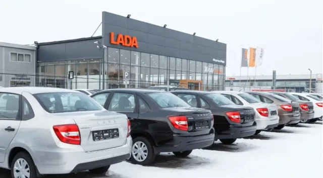 AvtoVAZ complains about dramatic drop in car sales