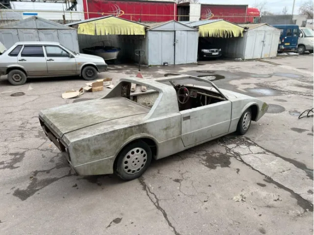 A unique 1980s sports car will be restored in Dnipro
