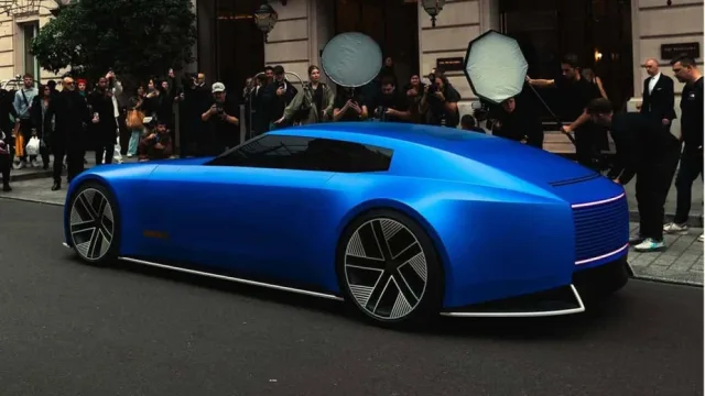 Футуристический электромобиль Jaguar Type 00 впервые показали вживую