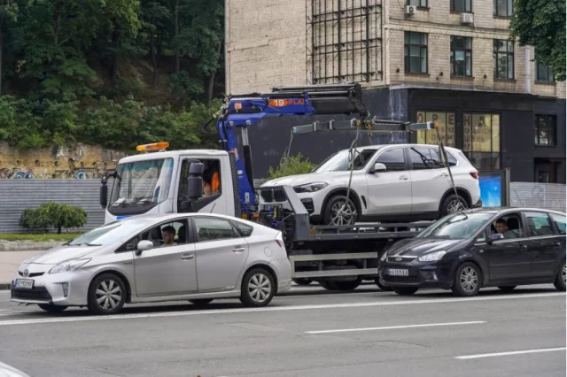 Evacuation of cars during air alerts was banned