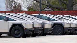 Tesla відкликає 50 тисяч Cybertruck через дефект, що може призвести до ДТП