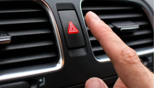 Fine for hazard lights: whether you can or cannot apologize and thank