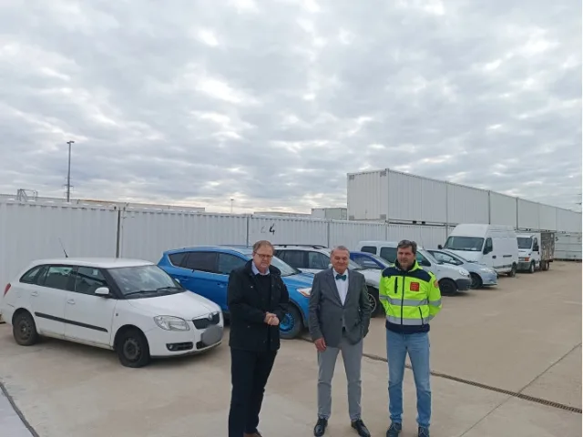 Cars from Prague impound lots will be handed over to Ukrainian defenders