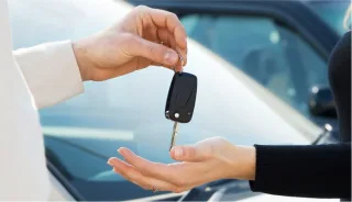 Car rental: what is the difference between daily, long-term, without a deposit, or without a driver?