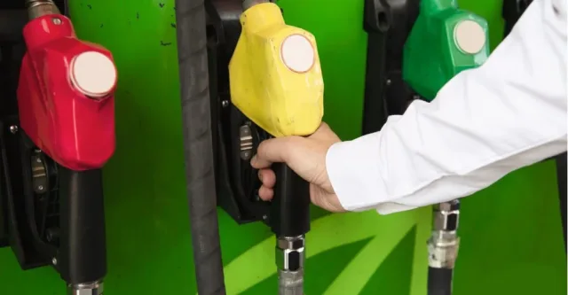 In Ukraine, temporarily allowed to sell gasoline without alcohol