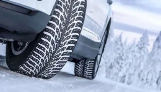 When is the best time to buy winter tires: money-saving tips from professionals