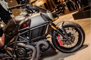 Features of buying Ducati in Ukraine: fast and safe