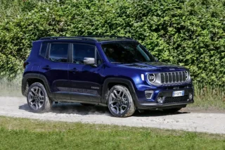 Jeep Renegade знімають з конвейера безповоротно