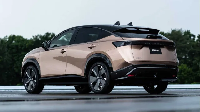 Nissan завершает продажи Ariya и делает ставку на новый Leaf