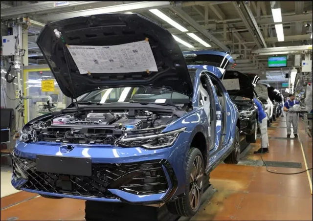 Volkswagen временно останавливает производство Golf и Tiguan в Германии