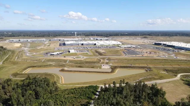 Toyota invests a record amount in the American auto industry in history