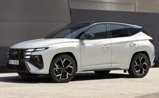 Top-5 gasoline cars that Ukrainians most often bought in October 2025