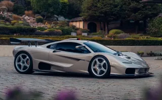 Derivative of McLaren F1: new most expensive supercar in the world sold at auction for $20 million
