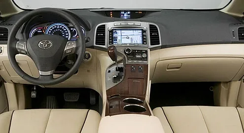 toyota-venza-salon.jpg