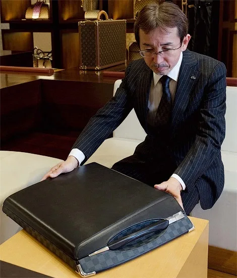 Louis_Vuitton.jpg
