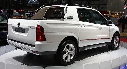 SsangYong_SUT1_2.jpg