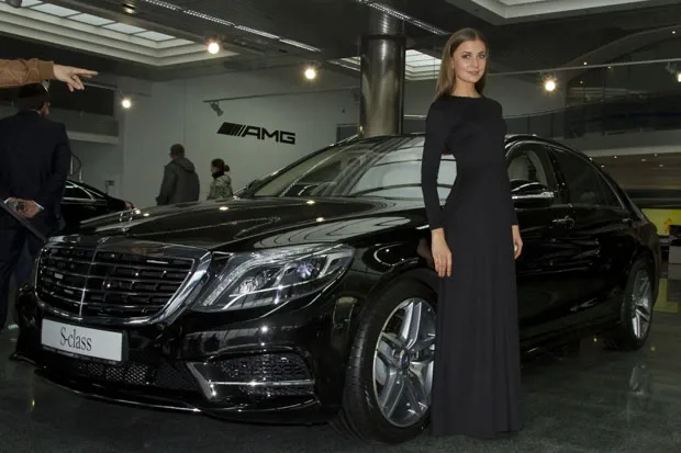 Girls of the Capital Auto Show