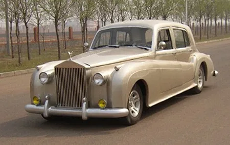 soar-rolls-royce-phantom-china-4.jpg