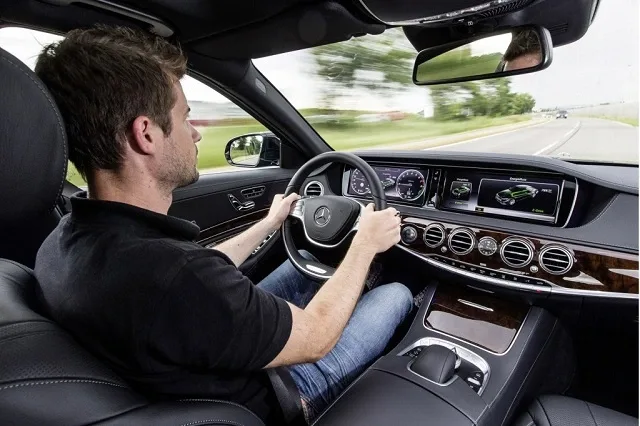 2014-mercedes-benz-s500-plug-in-hybrid_100437307_l.jpg