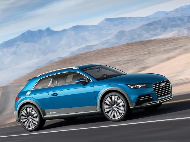 Audi-Crossover-Coupe-Concept-05.jpg