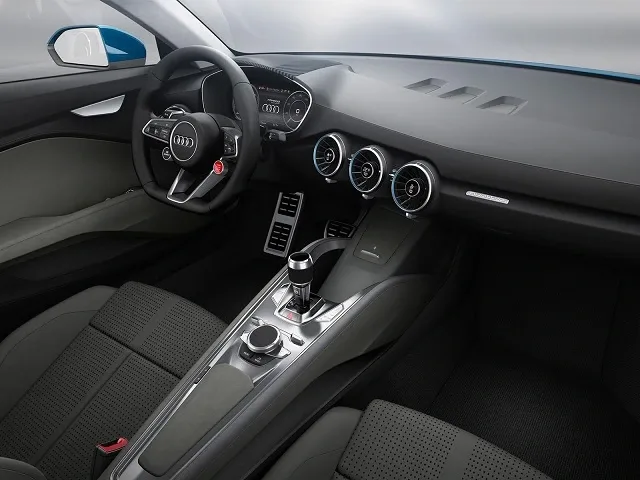 Audi-Crossover-Coupe-Concept-01_1.jpg