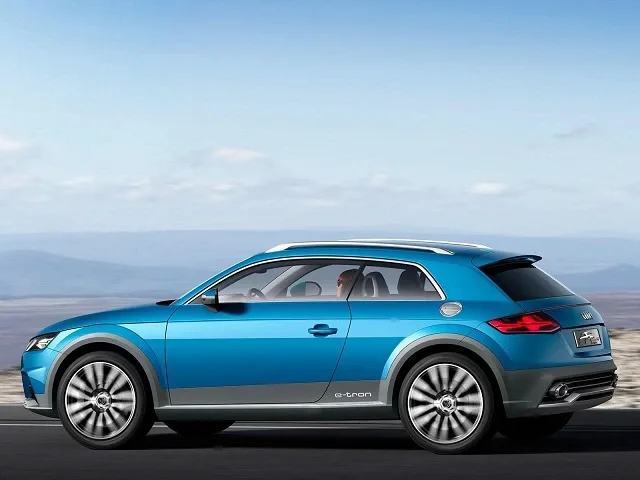 Audi-Crossover-Coupe-Concept-03.jpg