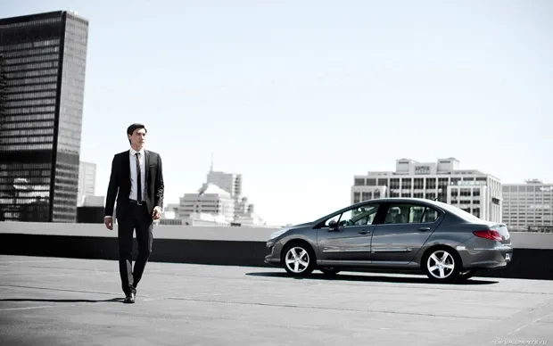 Peugeot-408-2010-1440x900-011.jpg