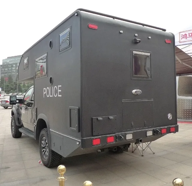 ford-raptor-police-china-3.jpg