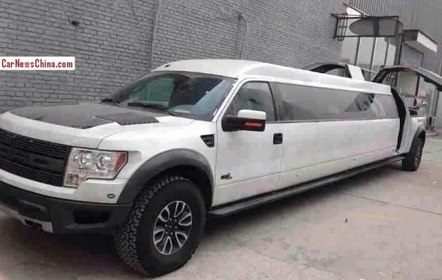 ford-raptor-china-stretched-1.jpg